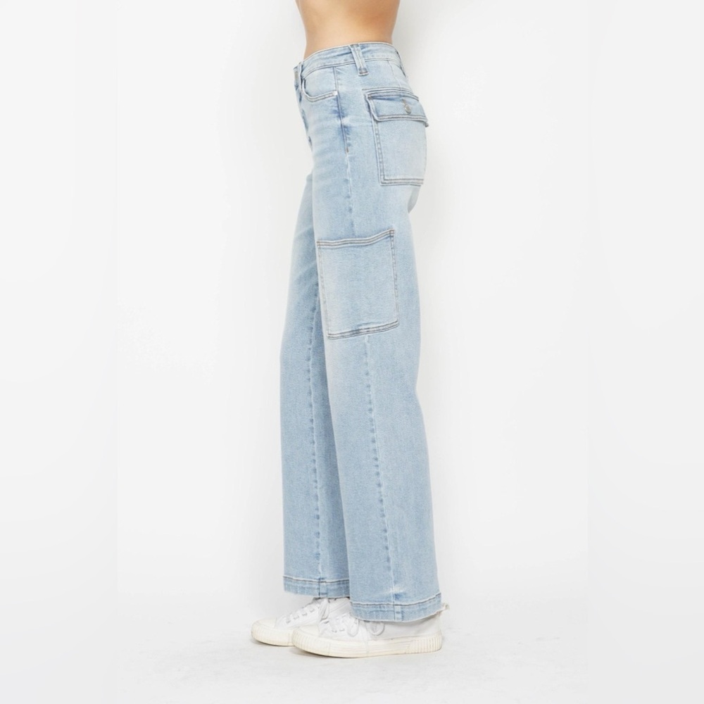 NWT Judy Blue PLUS + REG Size 90s Style High Waisted Straight Leg Cargo Jeans - Picture 4 of 8